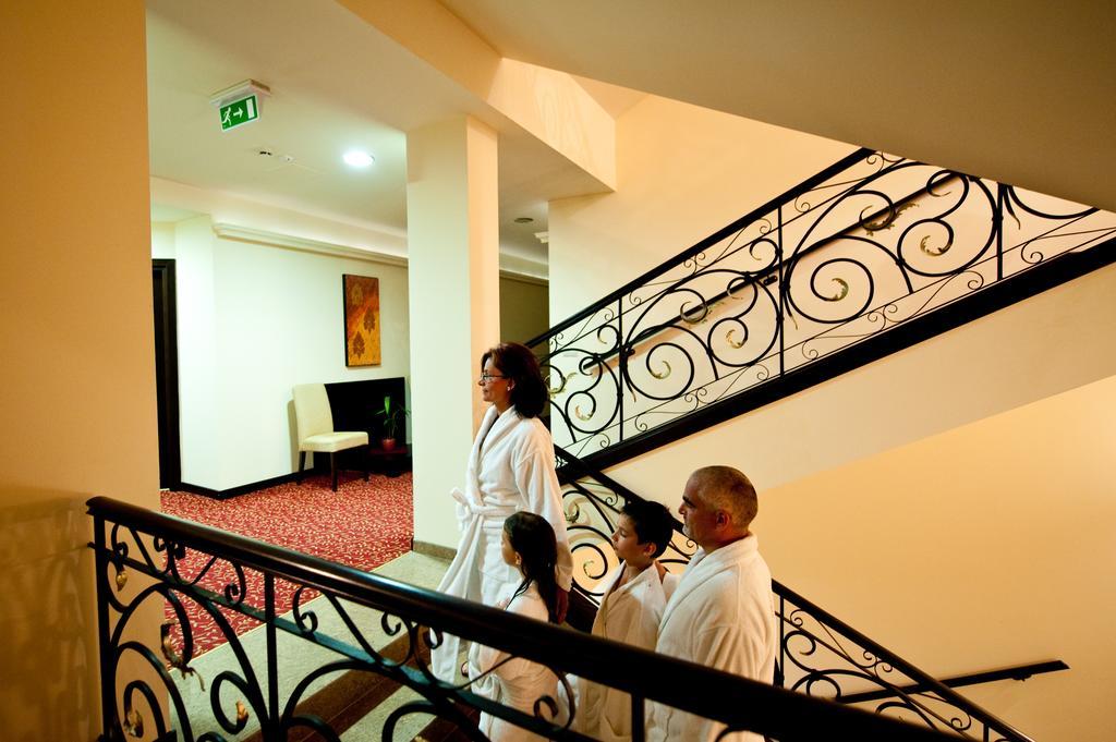 Hotel Aurum Hajdúszoboszló 외부 사진