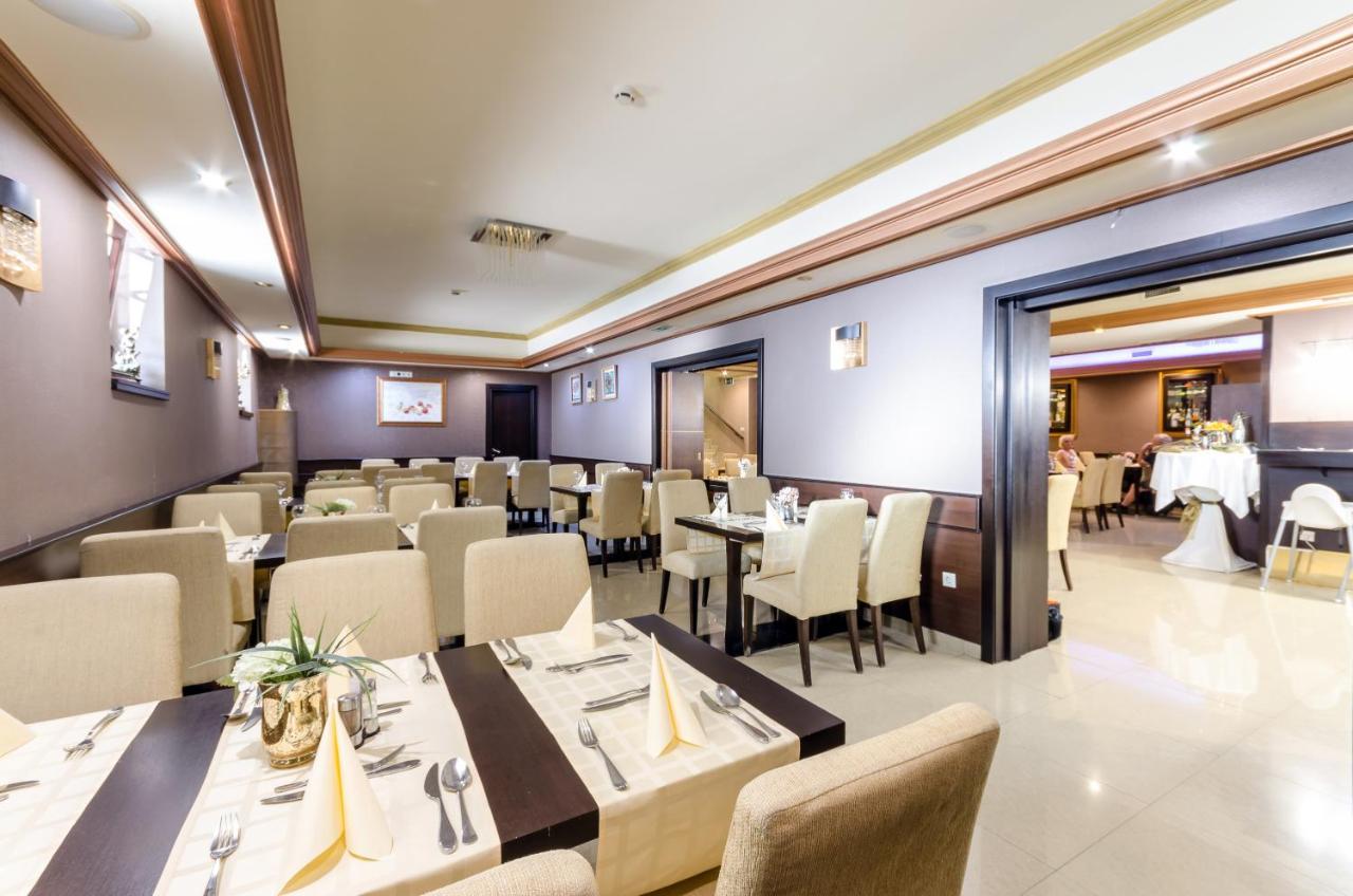 Hotel Aurum Hajdúszoboszló 외부 사진