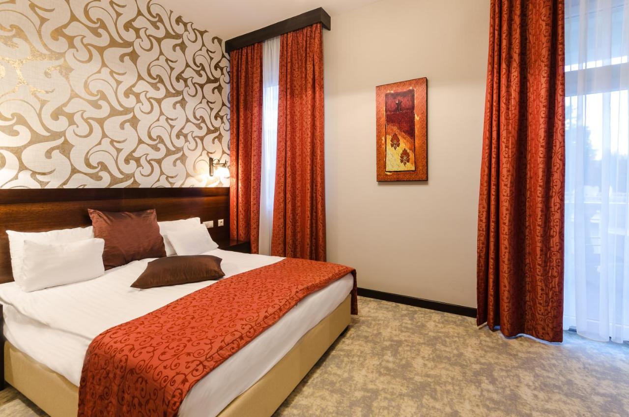 Hotel Aurum Hajdúszoboszló 외부 사진